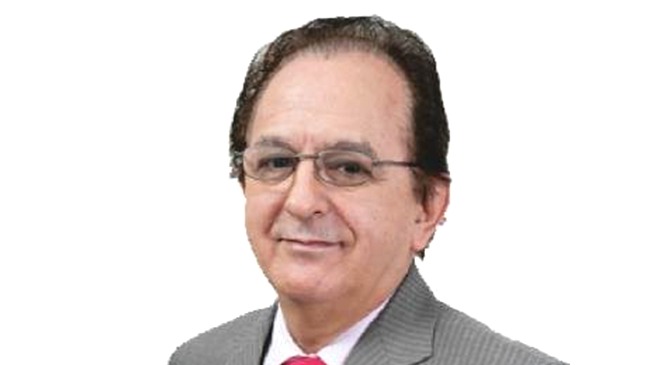 Francisco Machado é eleito presidente do Senge-DF