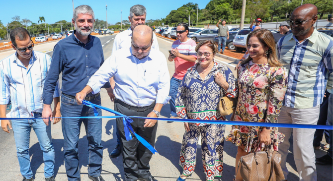 Primeira etapa do Viaduto Luiz Carlos Botelho é inaugurada