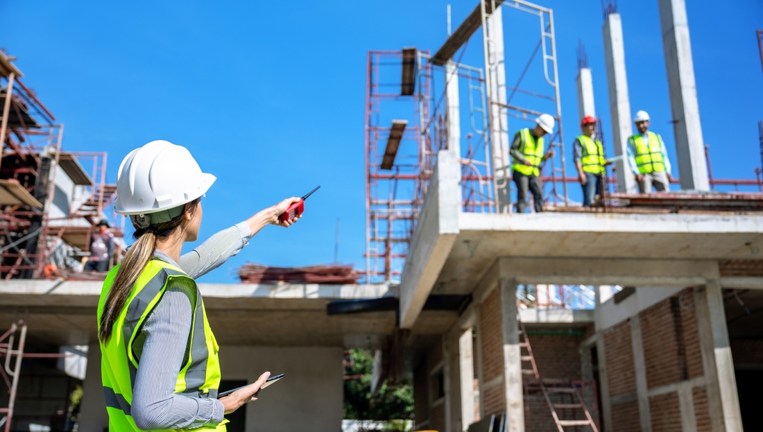 Sondagem revela que desempenho da indústria da construção foi positivo em agosto